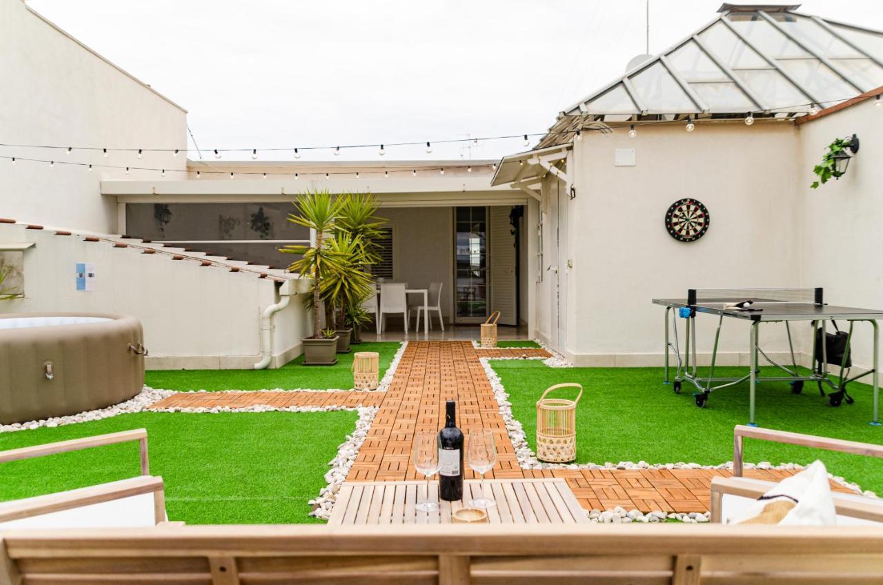 شقة Apulialux Private 100Mq Rooftop Oasis W Jacuzzi باري المظهر الخارجي الصورة